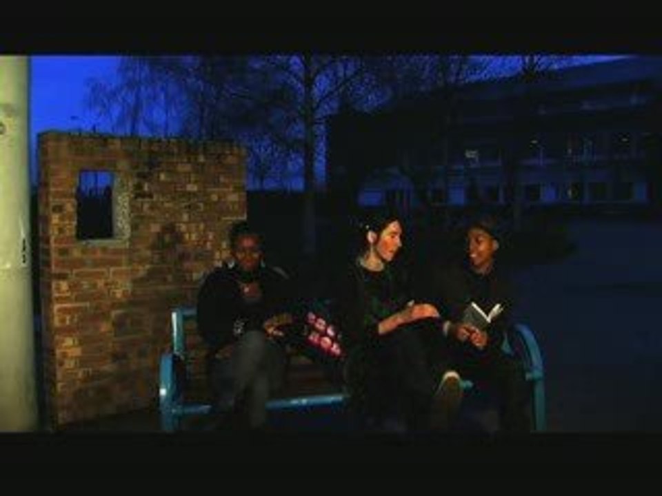 Coup de Foudre en Folie