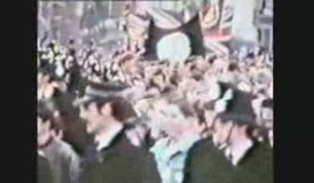 Sur les pavés 1reponse à antifa chasseurs de skins,