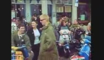 Sur les pavés 2 Batskin reponse à antifa chasseurs de skins,