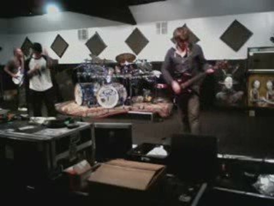 Limp Bizkit - 2009 - Boiler live at rehersals 2009