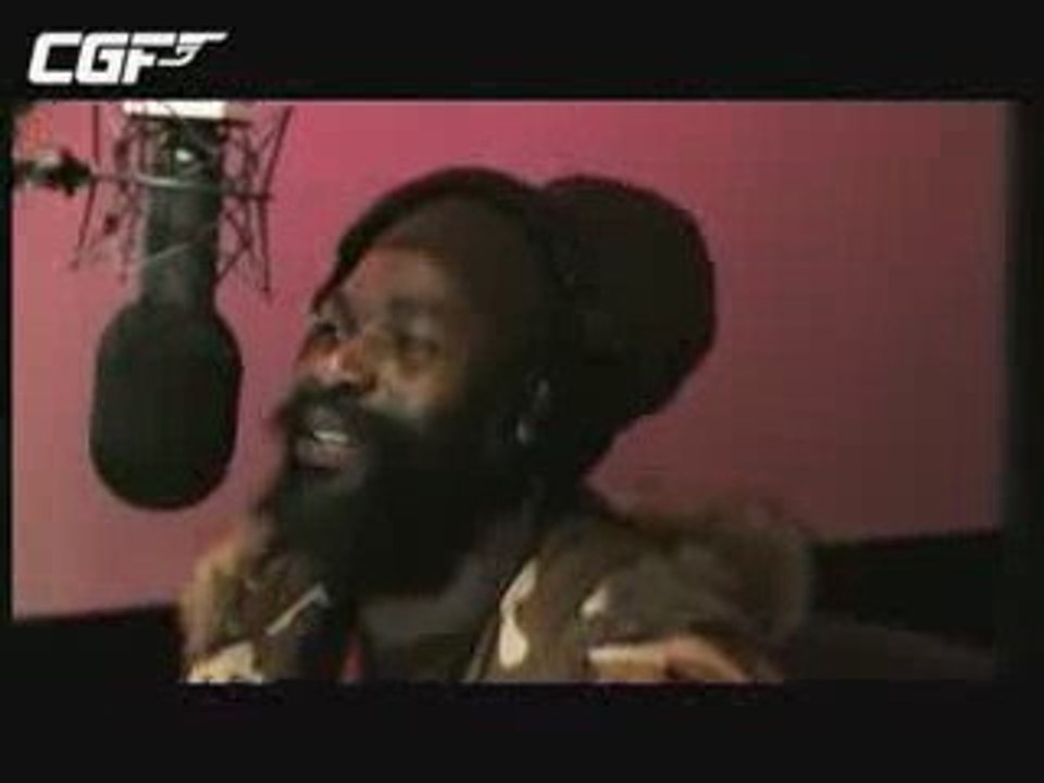 Capleton freestyle, riddim