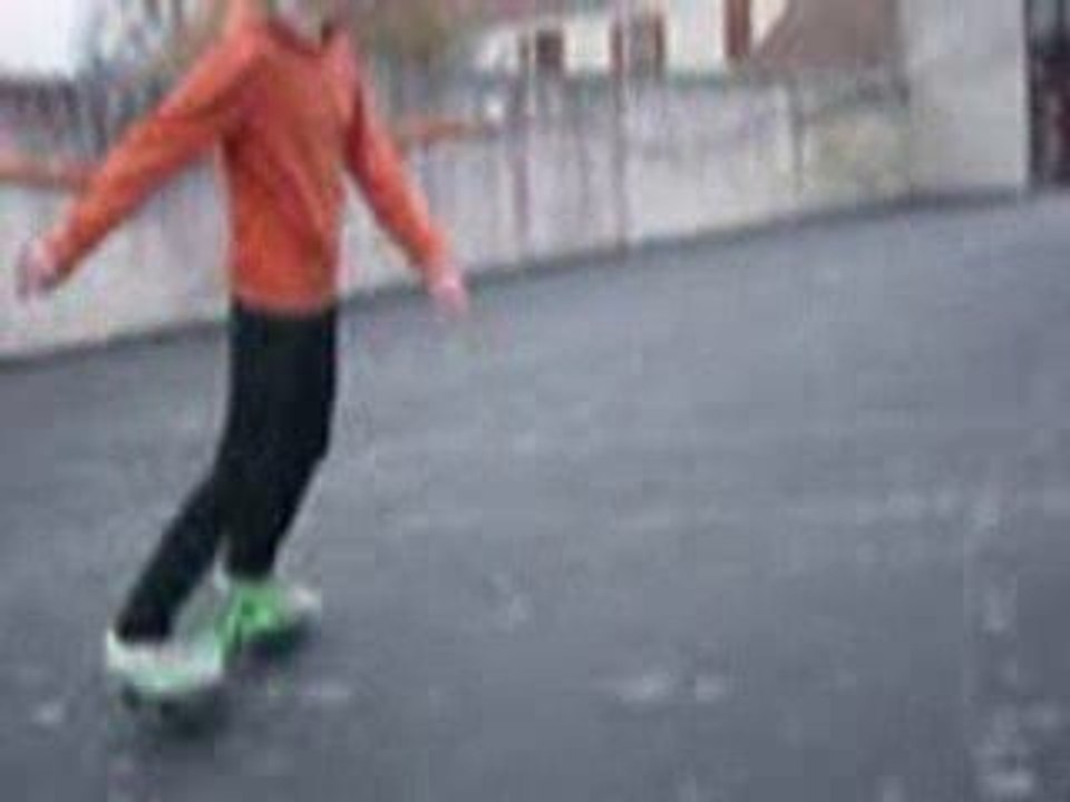 Waveboard man