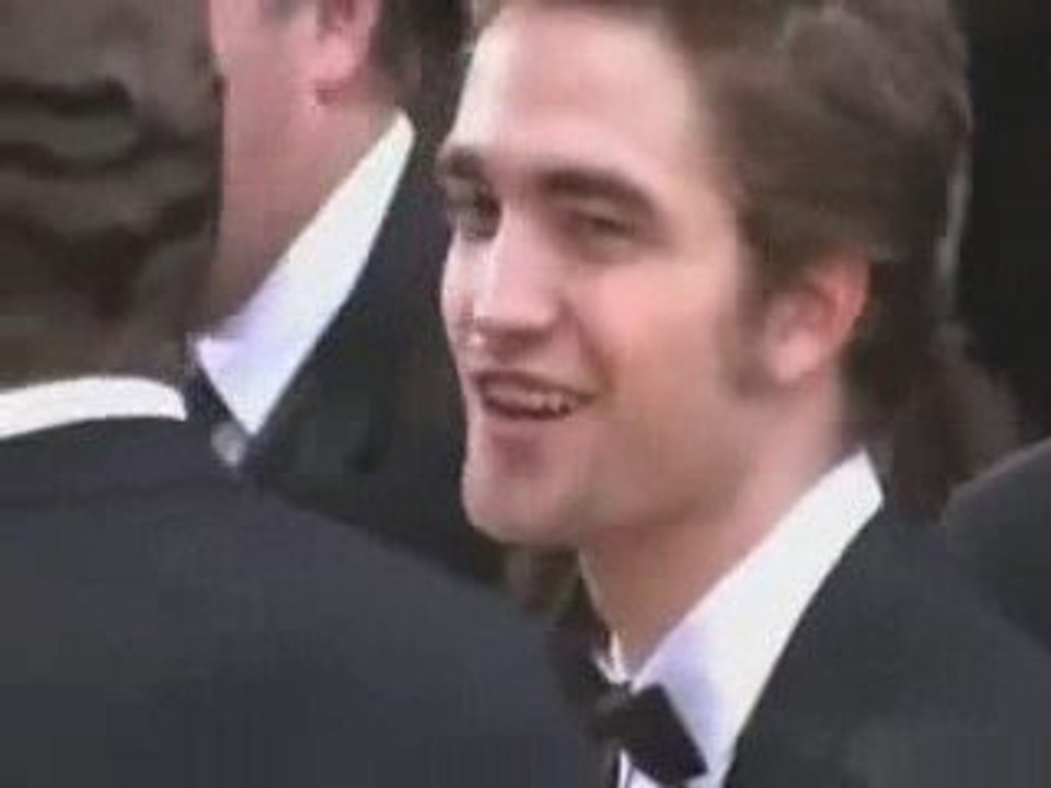 Robert Pattinson Dazzling