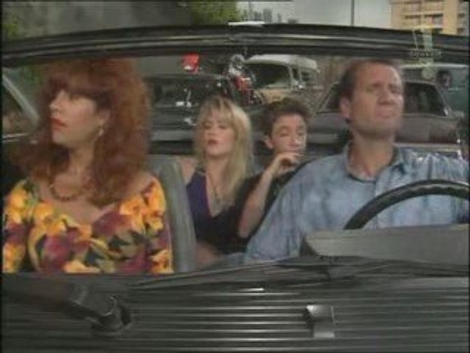 Mariés 2 enfants S05E01 Camarades motorisés PART 2