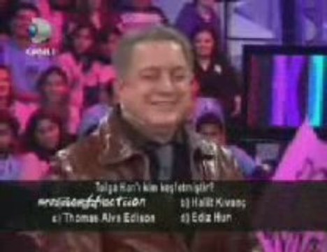 Disko Kralı Okan Bayülgen - Rizeli Yasemin 28.02.2009