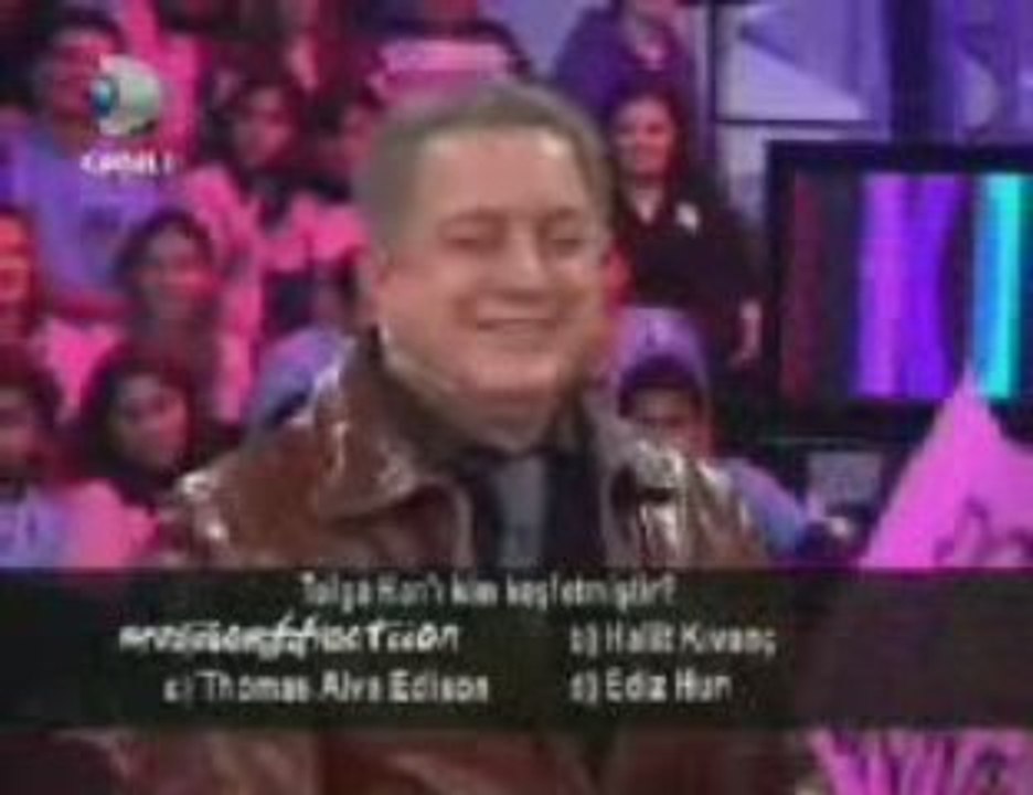 Disko Kralı Okan Bayülgen - Rizeli Yasemin 28.02.2009