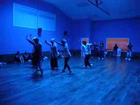 Jorge Vidal dance class