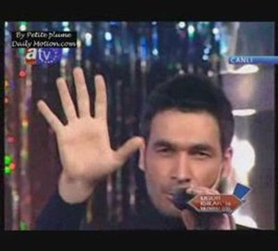 Uğur ışılak İstiklâl Marşı (Lütfen Oy Veriniz.. Tesekkürler)