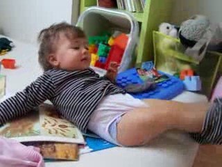 Je m'habille toute seule 2