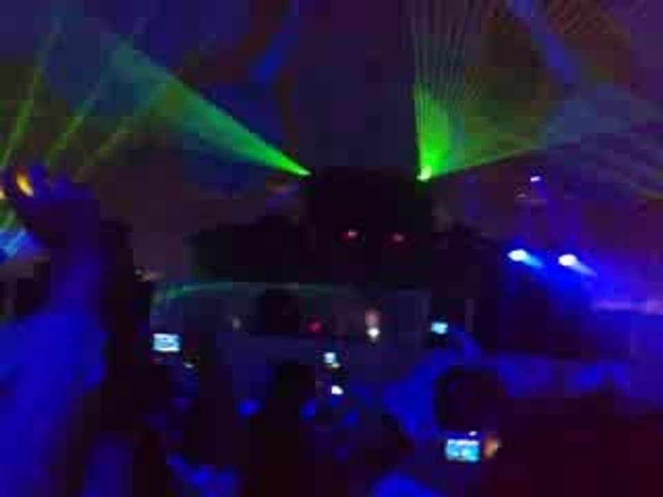 sensation white 2009