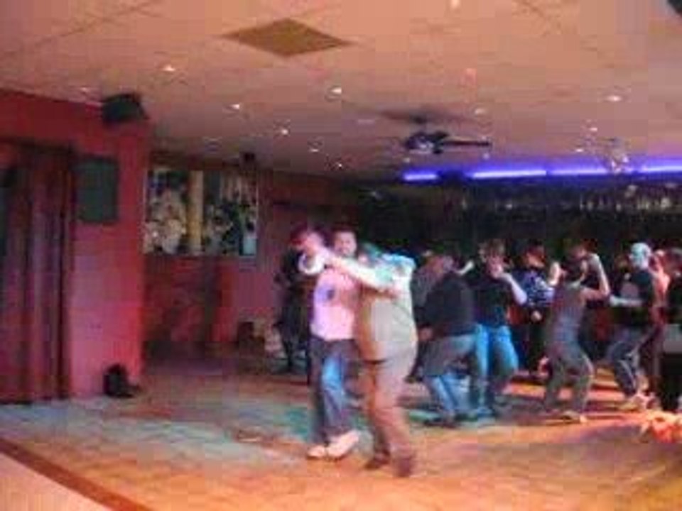 PSG et l'OM  réunis pour une danse