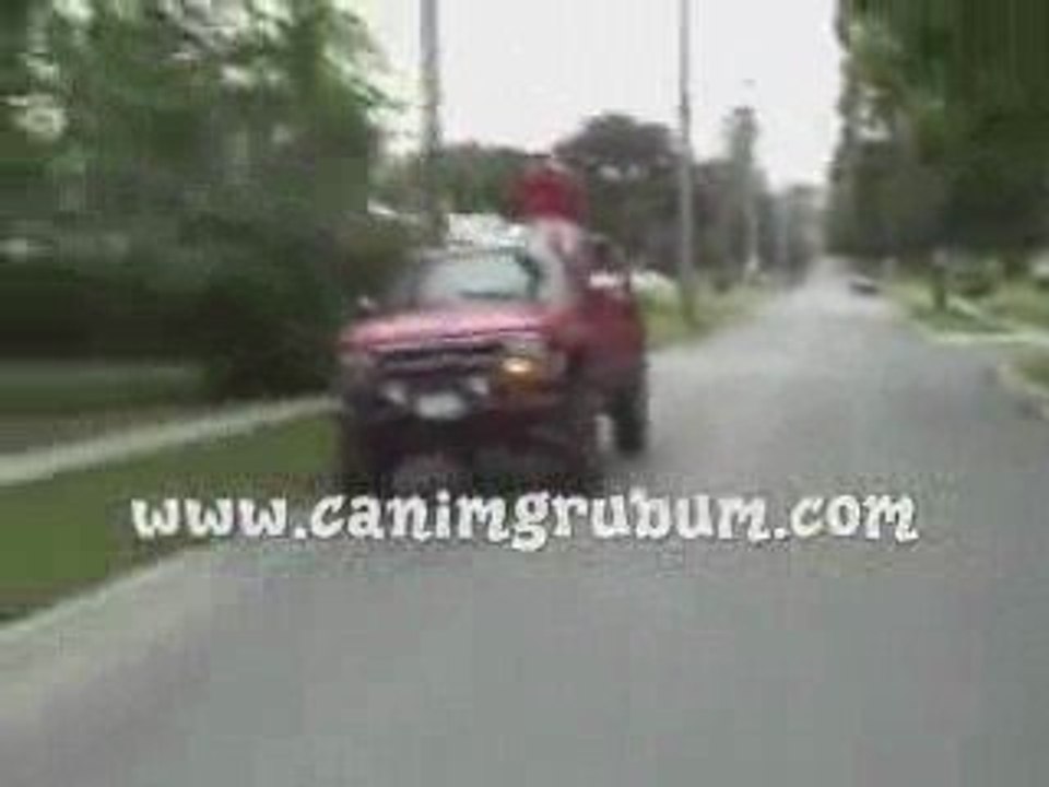 Manyak Araba Sürücüsü