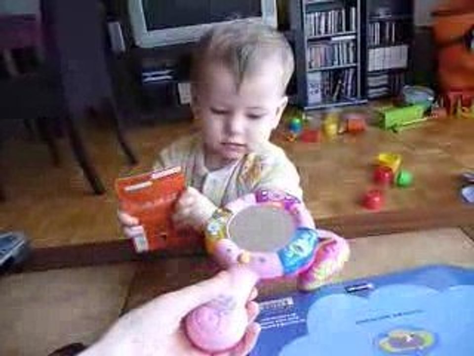 Lilith et ses cadeaux d'anniv' de Doctissimo