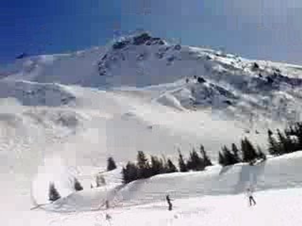 Descente Hacen en snow