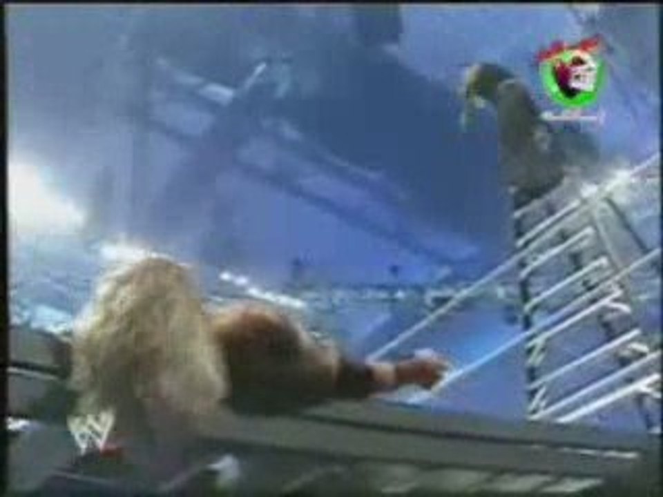 jeff hardy saute sur edge