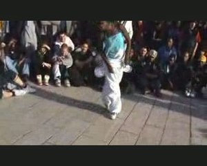 Battle Newstyle : Horus et Spacee (6tD) VS Tishou et Cyntia