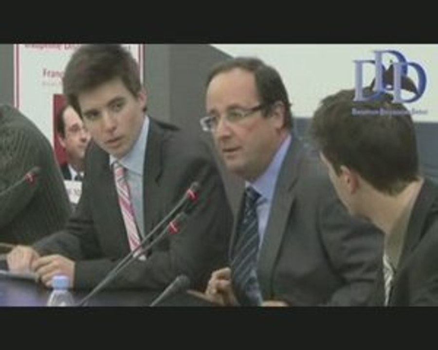 Hollande vole au secours de la mondialisation libérale
