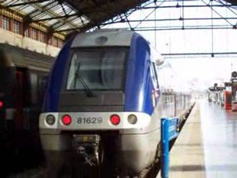 LA GARE SAINT CHARLES MARSEILLE