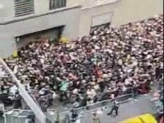 Stampede at America's Next Top Model auditions