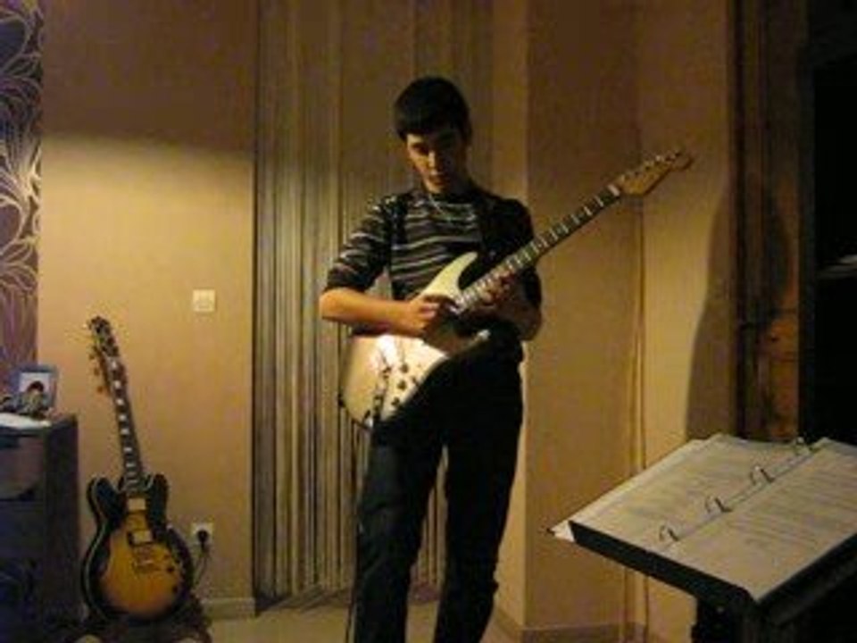 moi impro guitare éléctrique