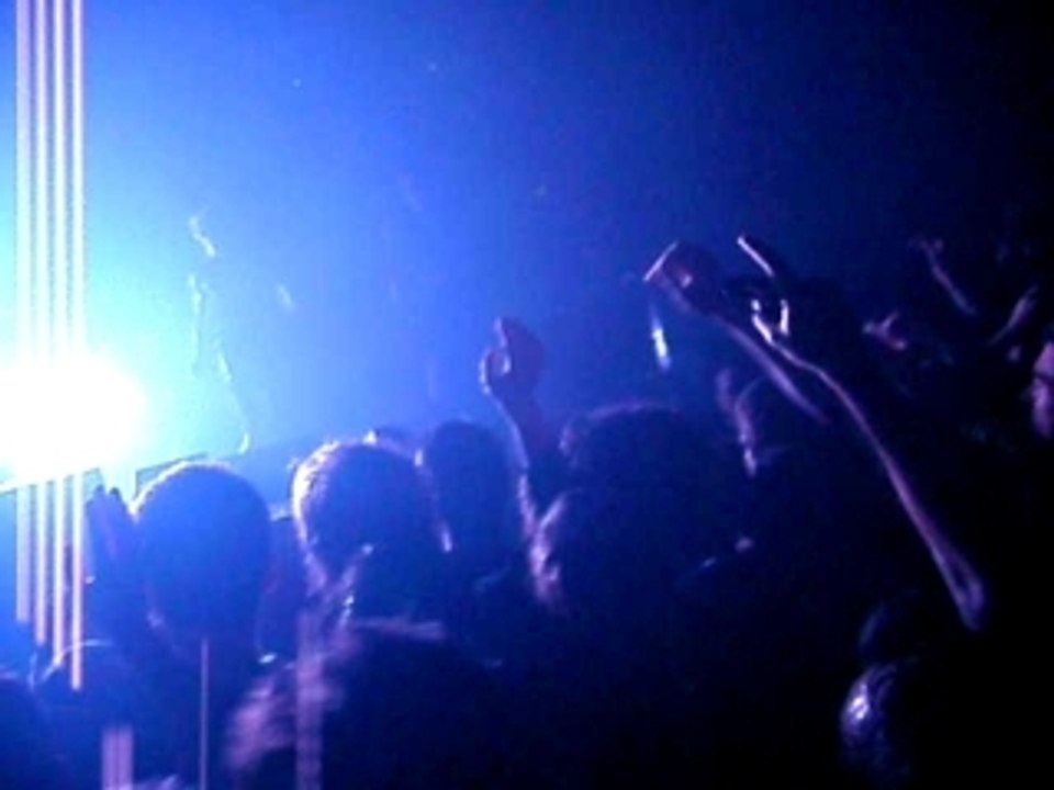THE PRODIGY, THE BIG GUN DOWN Live (Zenith in Paris) 2009