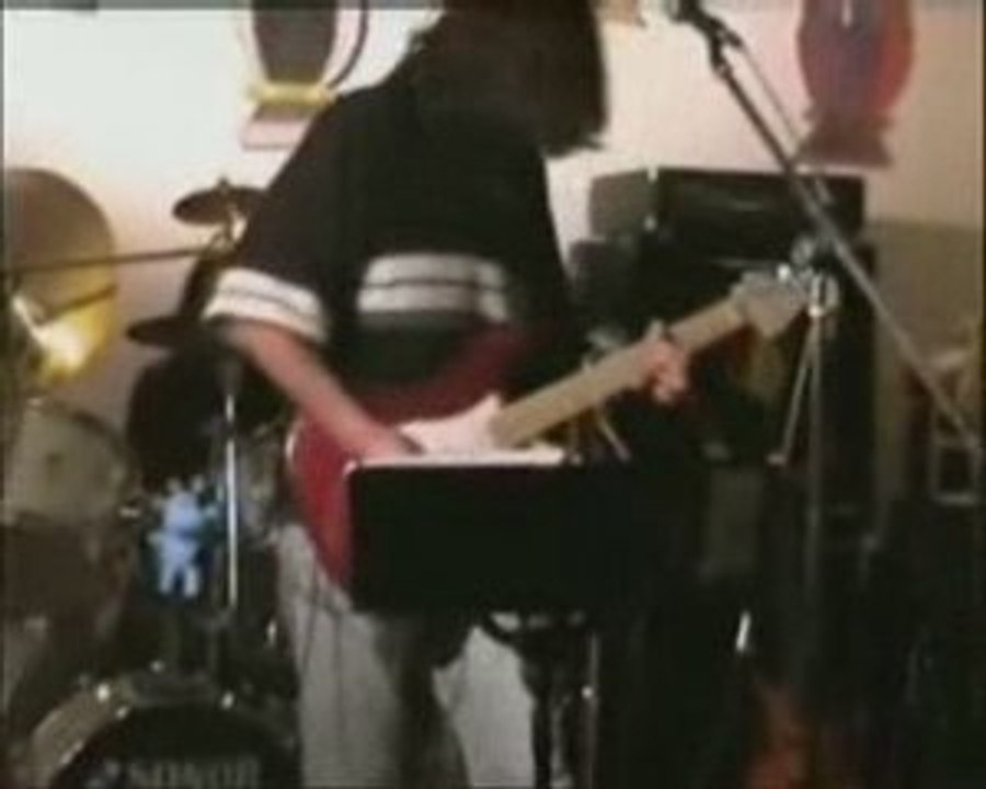 LITHIUM clip Floyd the barber cover NIRVANA