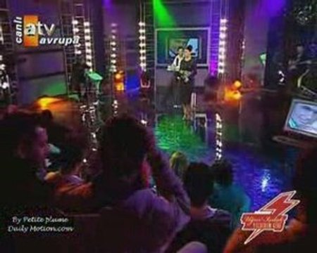 -Zara - Ask bir Izdirap (Uğur Işılak Yıldırım Gibi )