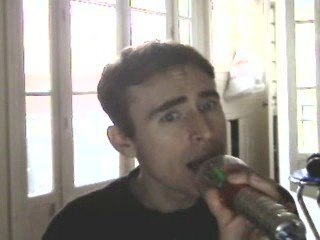 Wiwi égratigne "Puisque tu pars"