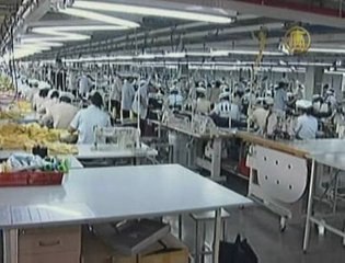 South Koreans Returning Home