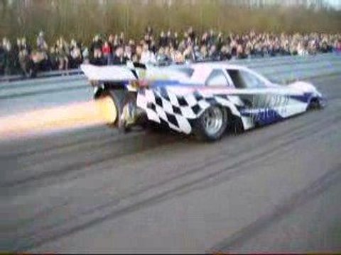 Dragster 6000cv Pecquencourt 2009