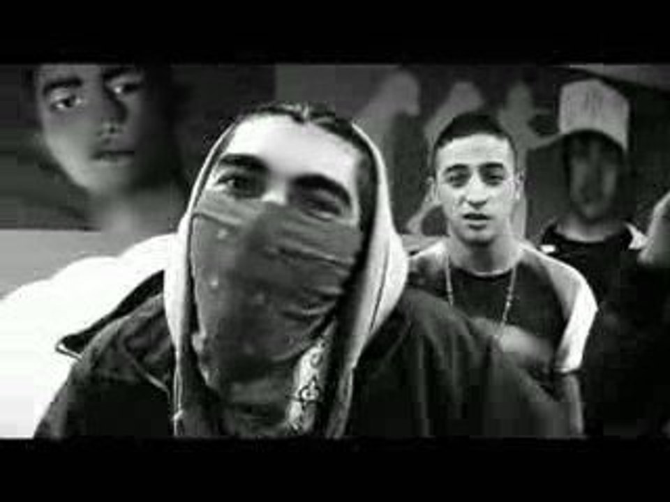 Ali B Yes-R  Sjaak  Darryl - Shit is gruwelijk