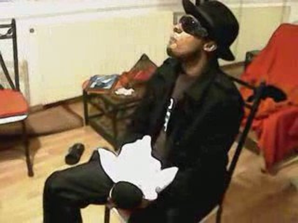 Yush & Stells - Can't say goodbye & If you were a boy