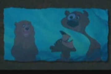 Frère des ours (Générique fin, Glace déformante)