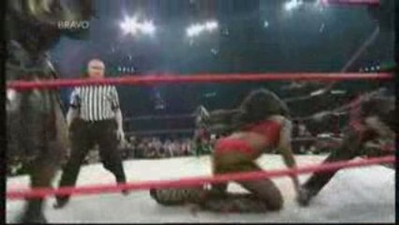 Awesome Kong & Raisha Saeed vs Sojournor Bolt & Rhaka Khan
