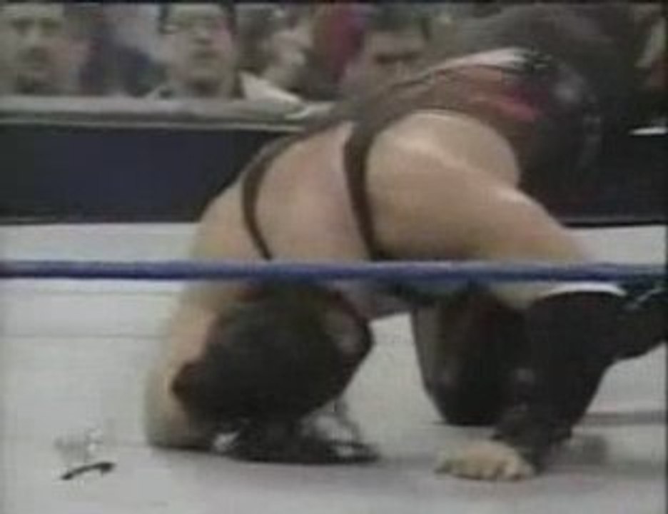 Kane & Triple H vs Jericho & Angle SD! 28/02/2002 Par. 2