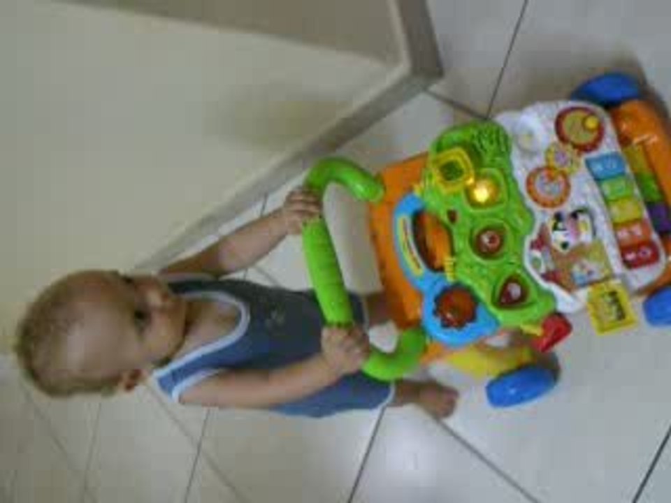 Nathan et son pousseur