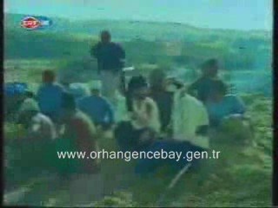 Orhan Gencebay - Allah Bizimledir Klibi