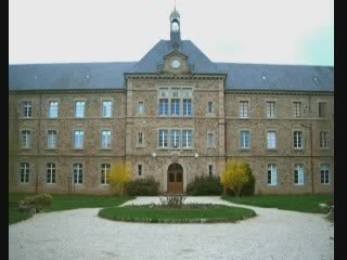Le foyer Saint Pierre (Rodez, 12)