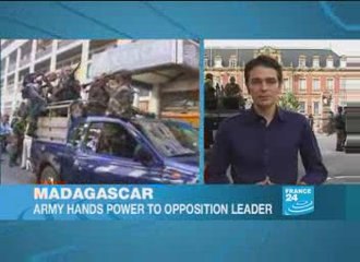 Rajoelina appoints himself as head of transitional govt