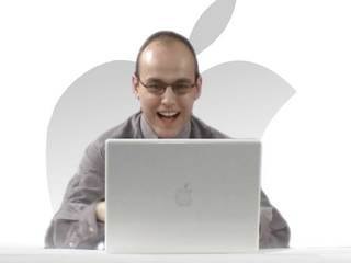 Big MacBook - fausse pub Apple