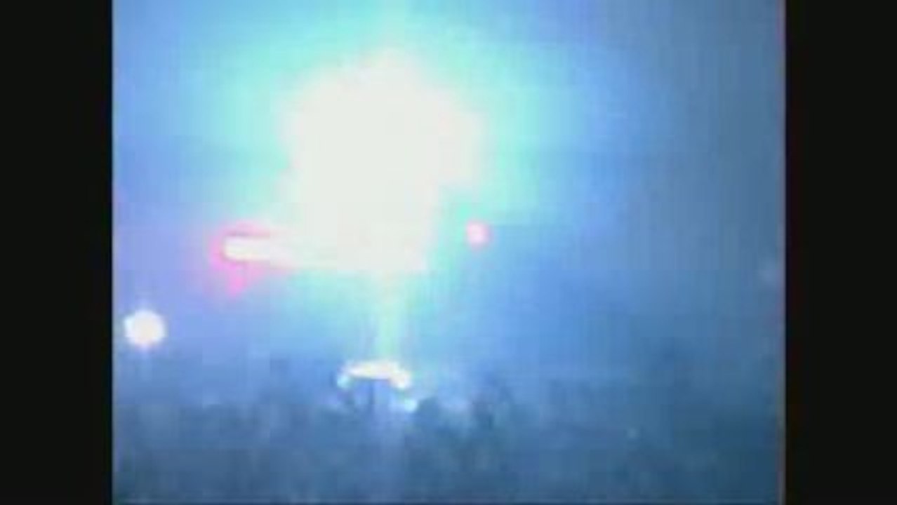 The Prodigy - Intro / Worlds On Fire