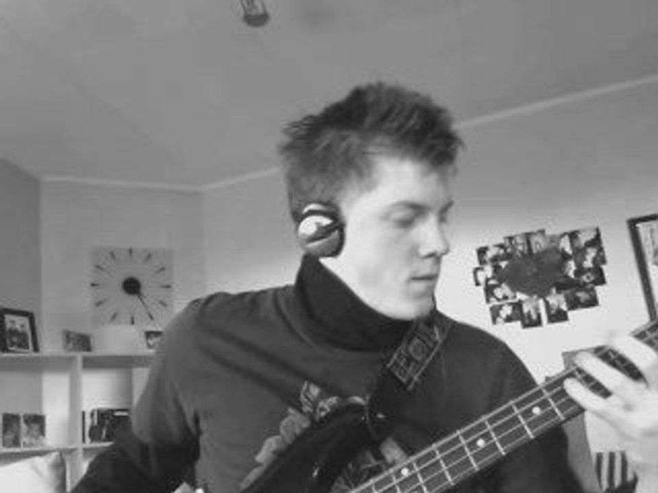Three Days Grace › Animal I Have Become (cover bass)