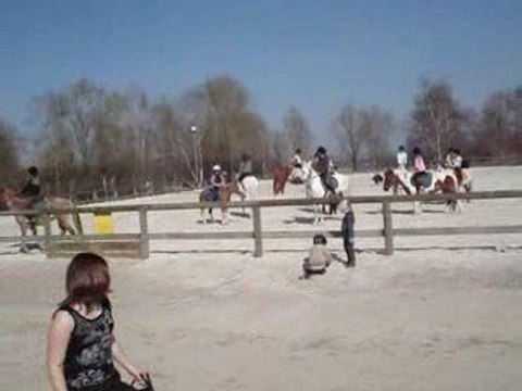 moi ki saute avec eva et morgane apret moi avec olinpe