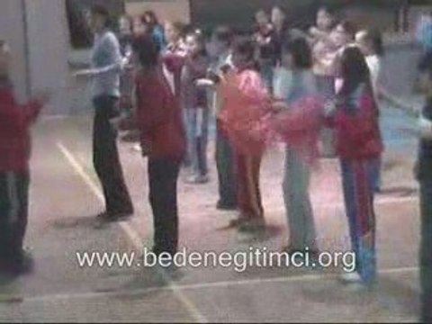 23 nisan Gösterisi izmit 2