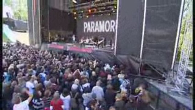 Paramore - Miracle (Live At Norwegian Wood)