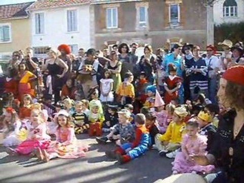 Tarbes Carnaval écoles Louise Michel, Jean Macé et Jeanne La