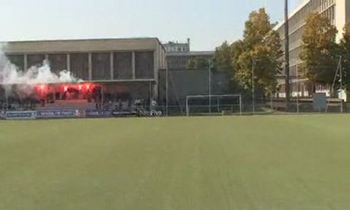 CA PARIS Premières rentré en petits Fumigénes