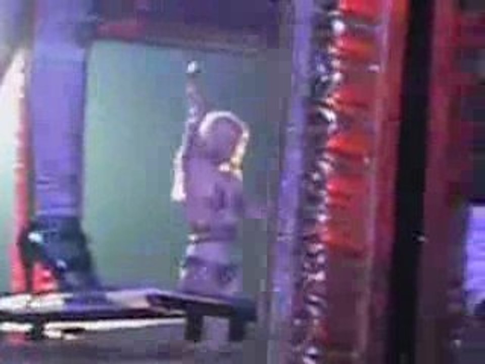 britney spears - Breathe on me