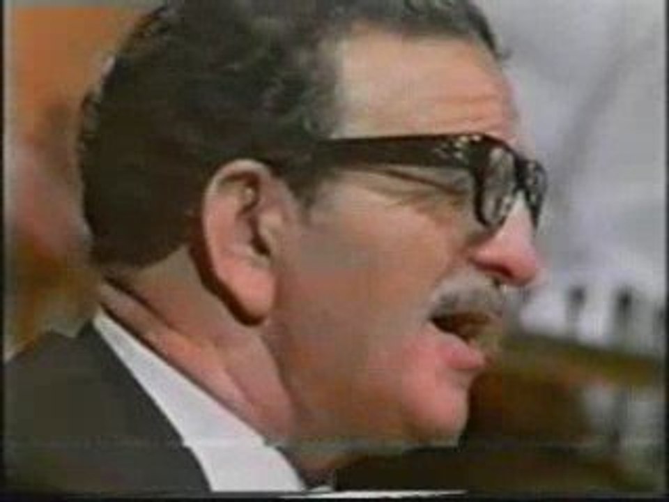 Chikh Nordine " Ufigh tsejra thets  ghar"