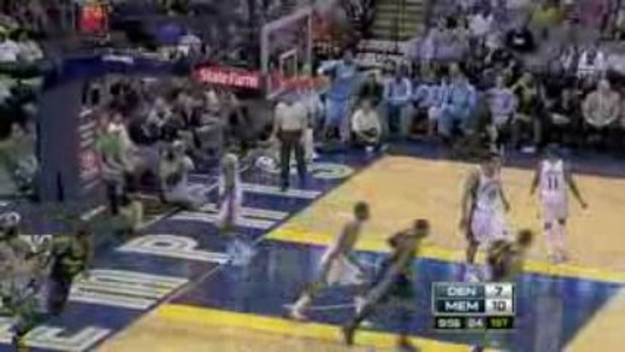 NBA Nene takes the pass and finishes with authority against